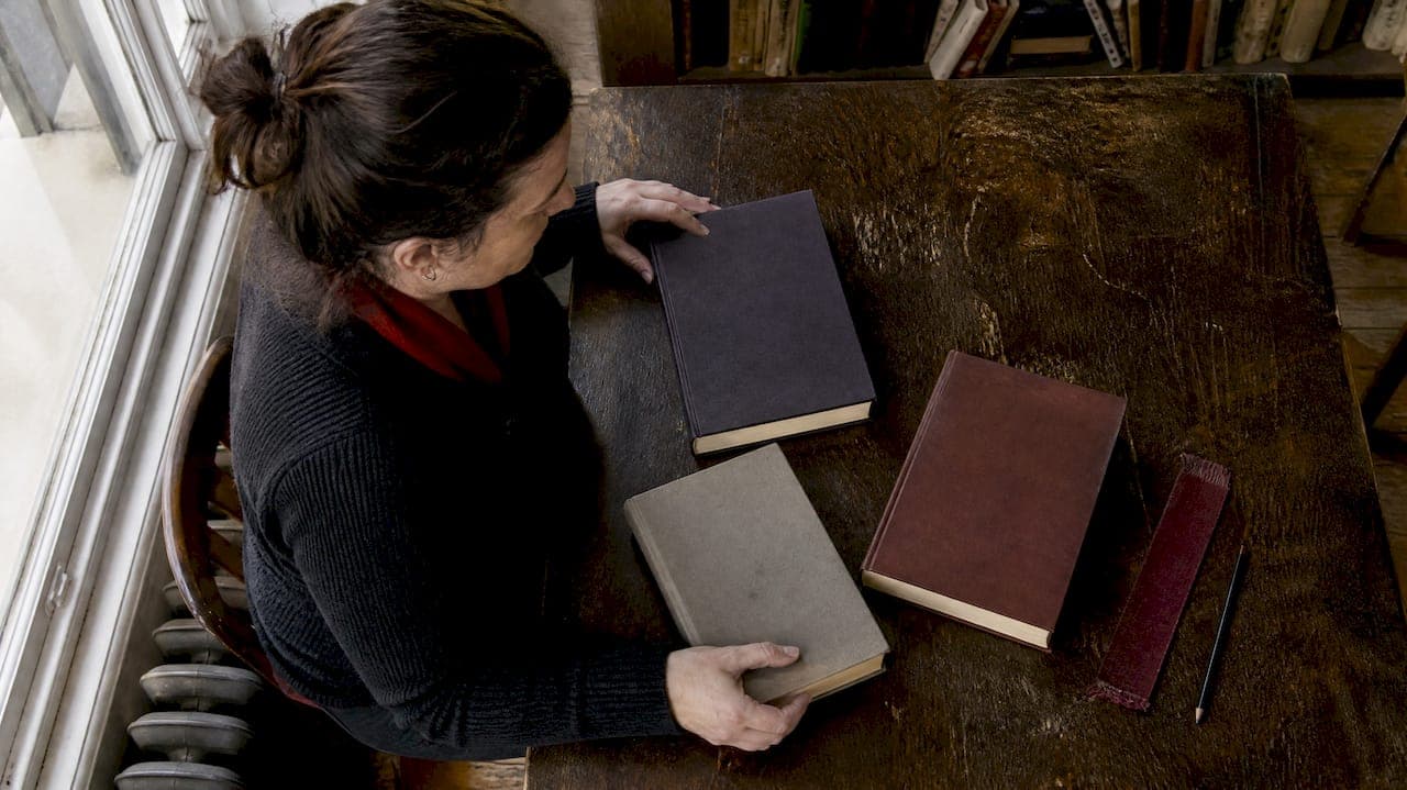 5 Editor Criteria Readers Can Use to Judge Erotic Fiction Curation