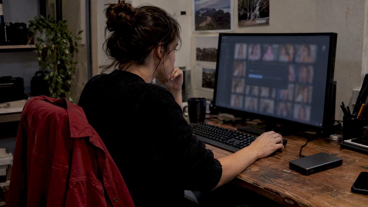 Watermarking Adult Content: Batch Exports and DMCA Proof for Creators